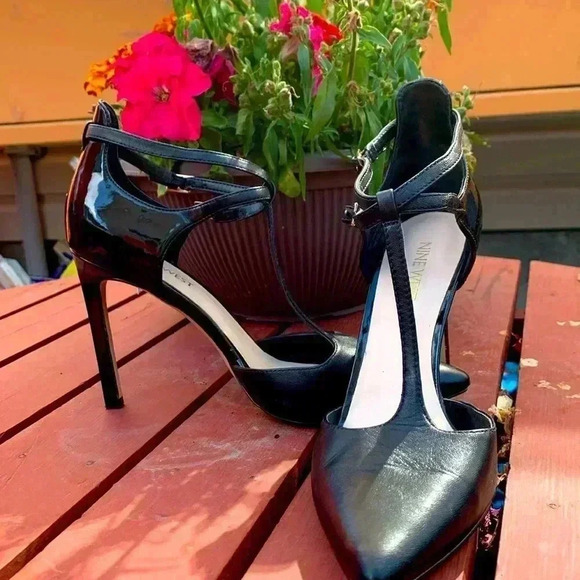 Nine West Black Stiletto Strappy Heels w both Patent  Leather/Leather - Picture 1 of 8
